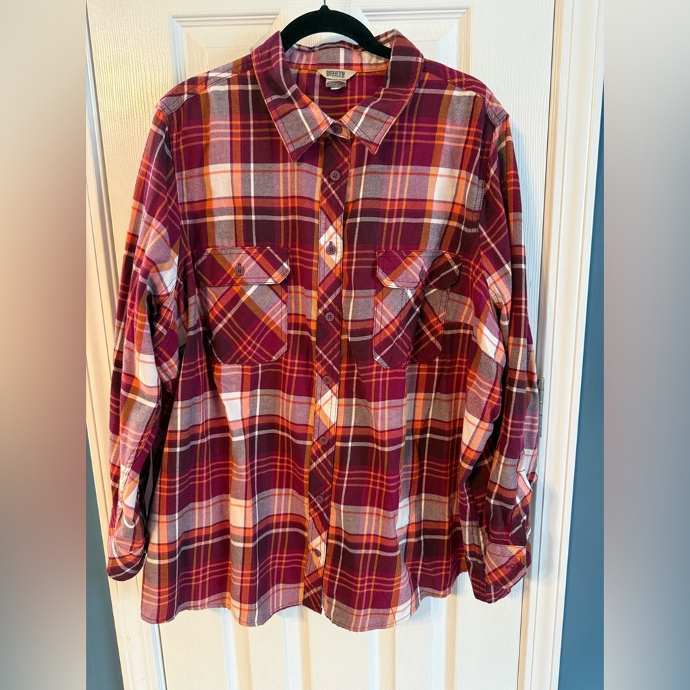 Duluth Trading Co Plaid Shirt in Burgundy, White & Gold